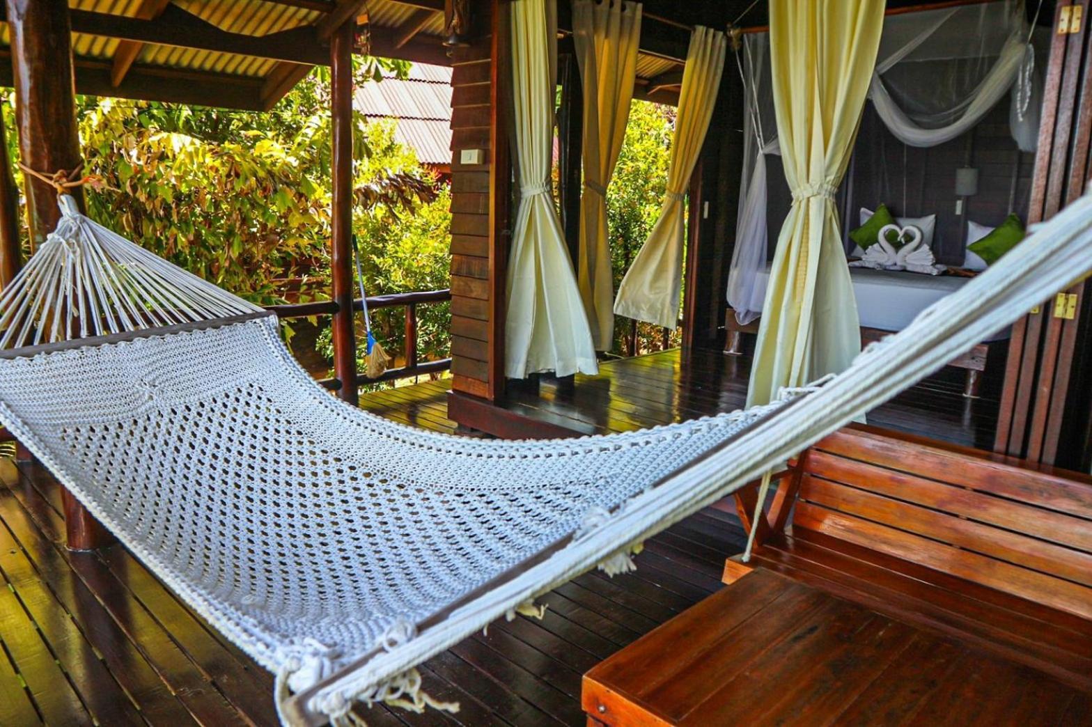 Bed and Breakfast Hillhouse - Koh Yao Noi Exterior foto